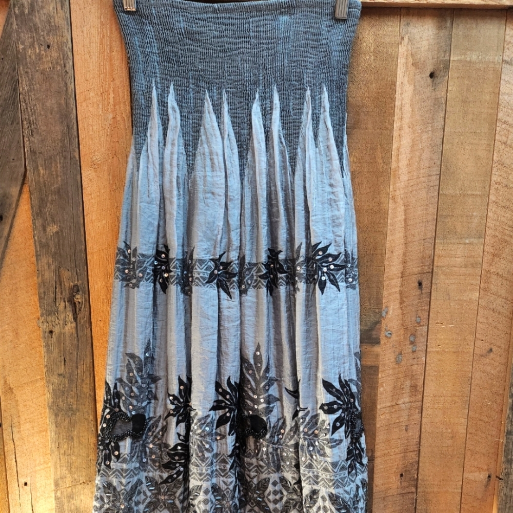 Dress/Maxi skirt